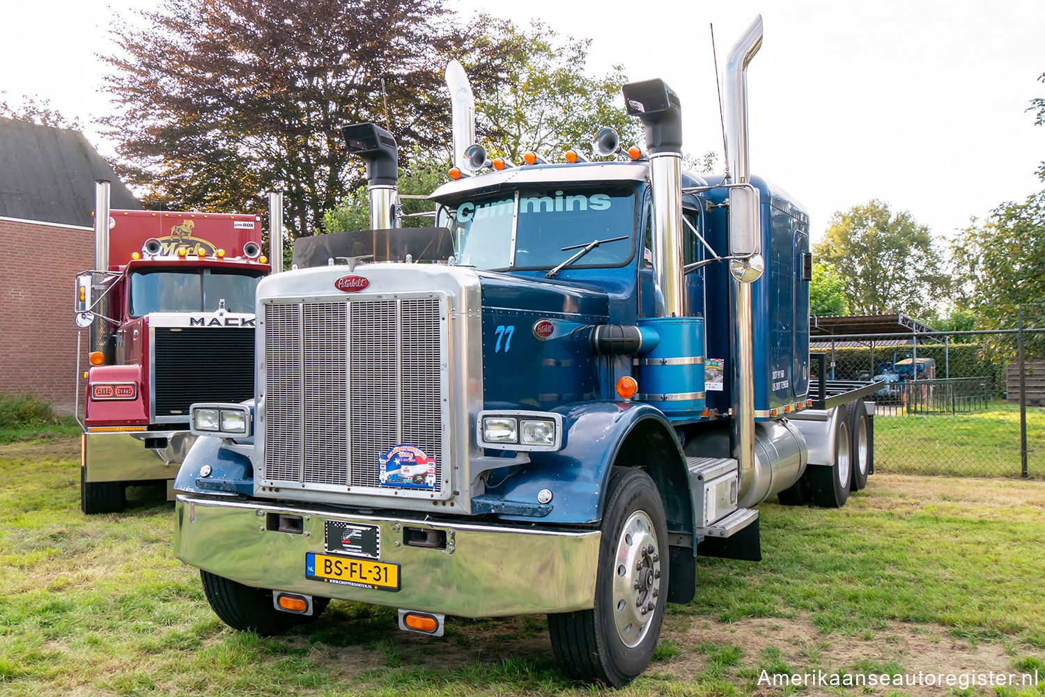 Vrachtwagens Peterbilt 359 uit 1967